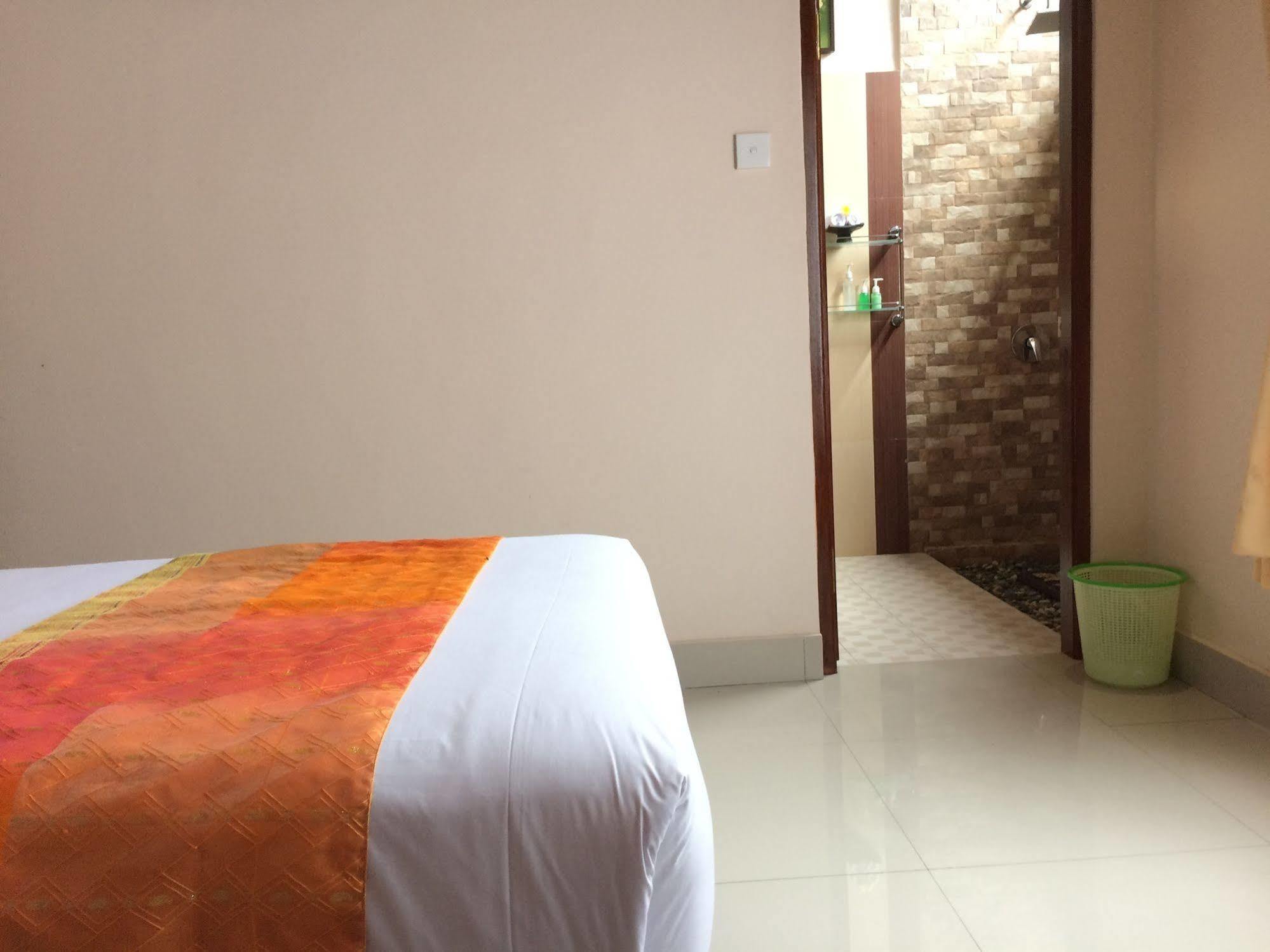 Uma Dewi Guest House Убуд Экстерьер фото