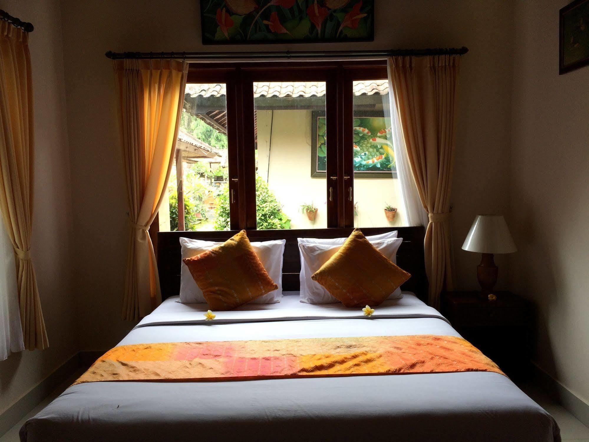 Uma Dewi Guest House Убуд Экстерьер фото