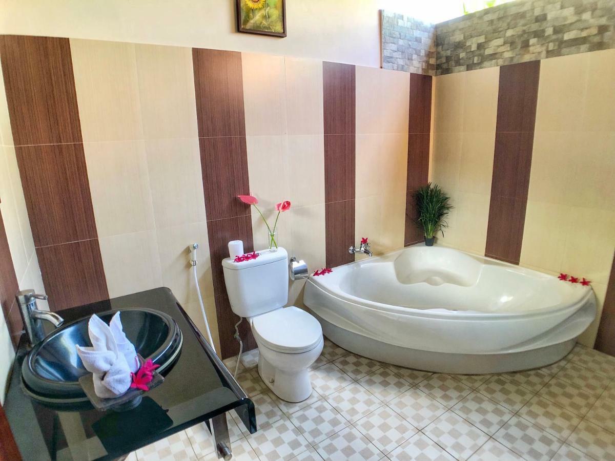 Uma Dewi Guest House Убуд Экстерьер фото