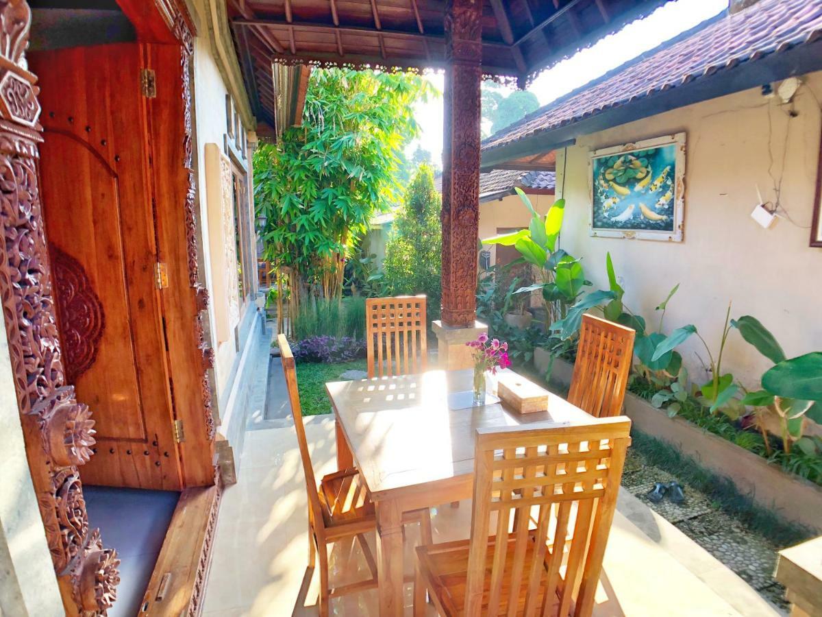 Uma Dewi Guest House Убуд Экстерьер фото